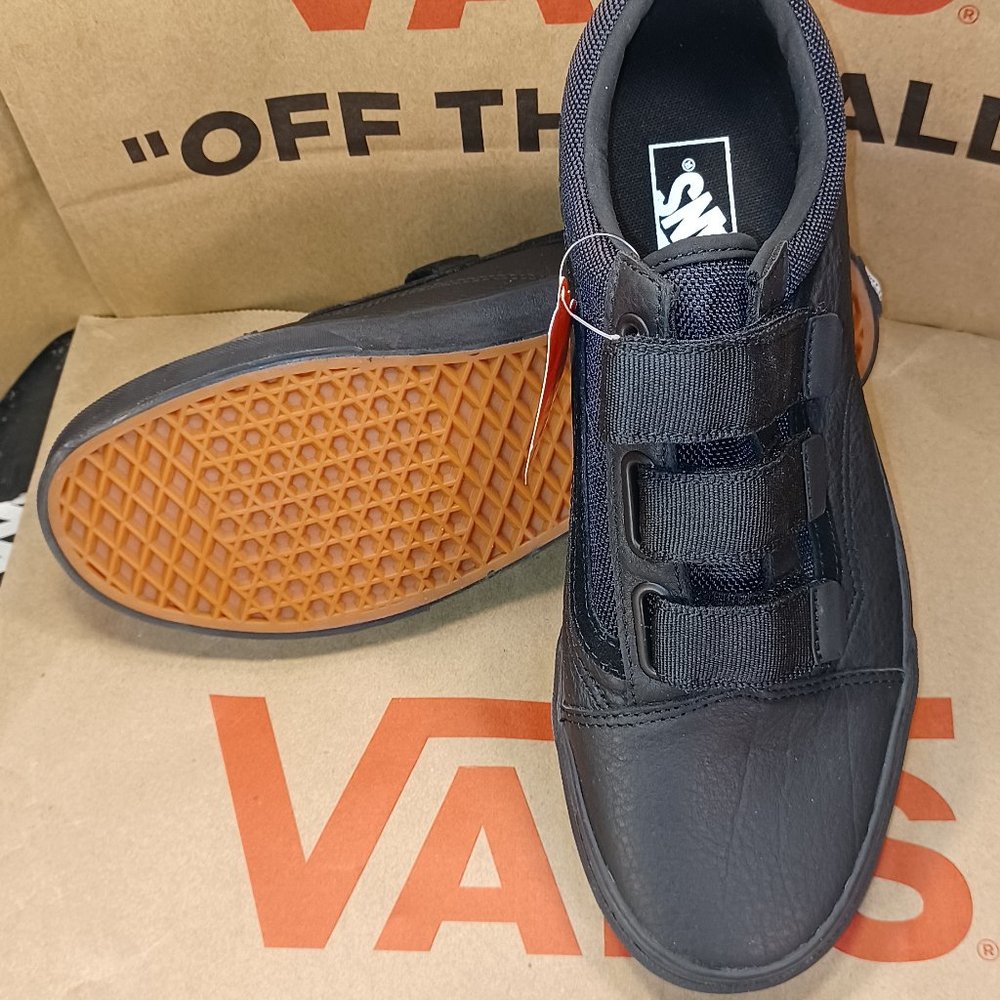 VANS Men's 6.5/Women's 8.Old Skool V Leather Ballistic Black VN0A3D29UB4